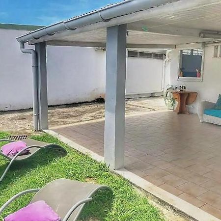 Malilia Beach A Sainte-Anne - Wifi -5 Min A Pied De La Plage Exteriör bild